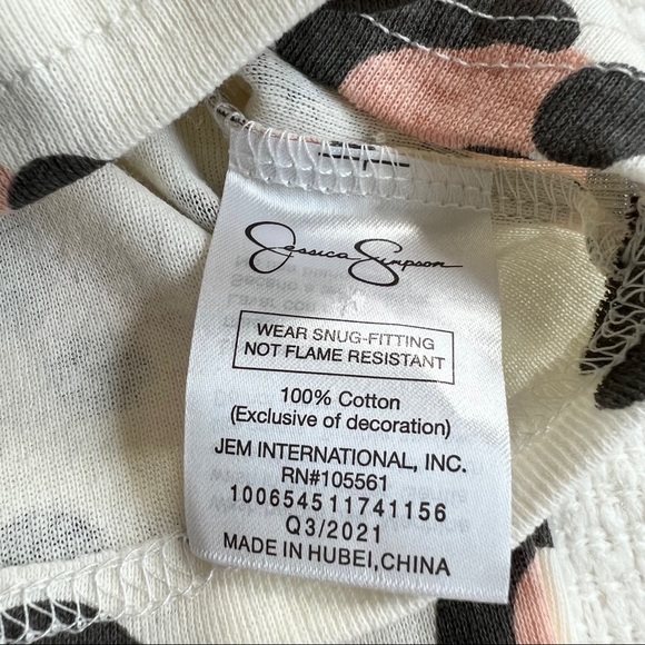 NWT Jessicas Simpson Leopard 2 Piece Pajamas - Picture 4 of 9